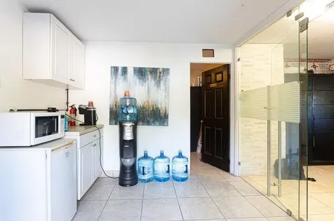3109 2nd Avenue N Palm Springs FL 33461