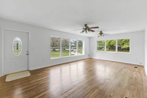 2530 S Rock Road Fort Pierce FL 34945