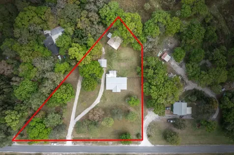 2530 S Rock Road Fort Pierce FL 34945