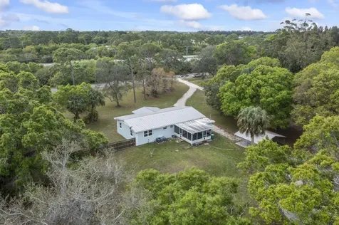 2530 S Rock Road Fort Pierce FL 34945