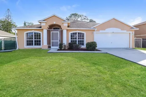 385 NW Dorchester Street Port St Lucie FL 34983