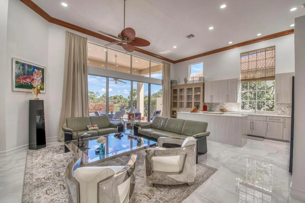 7976 Via Villagio West Palm Beach FL 33412