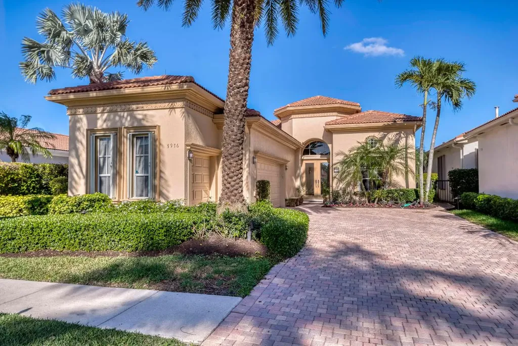 7976 Via Villagio West Palm Beach FL 33412