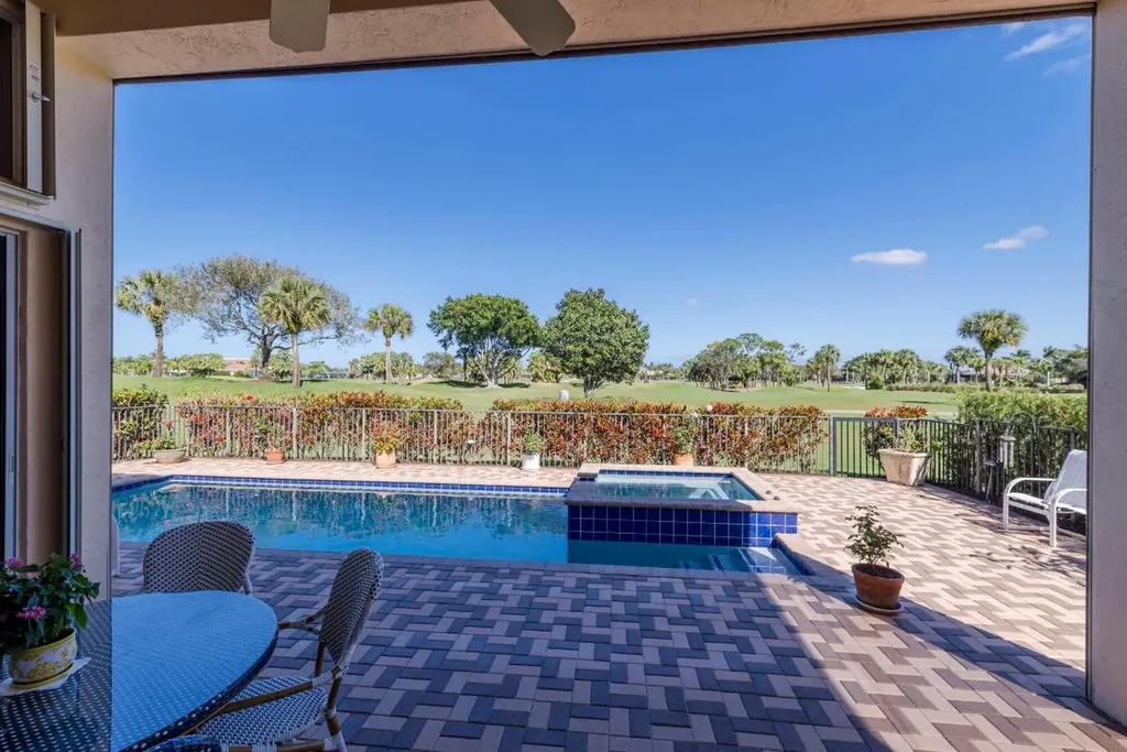 7976 Via Villagio West Palm Beach FL 33412