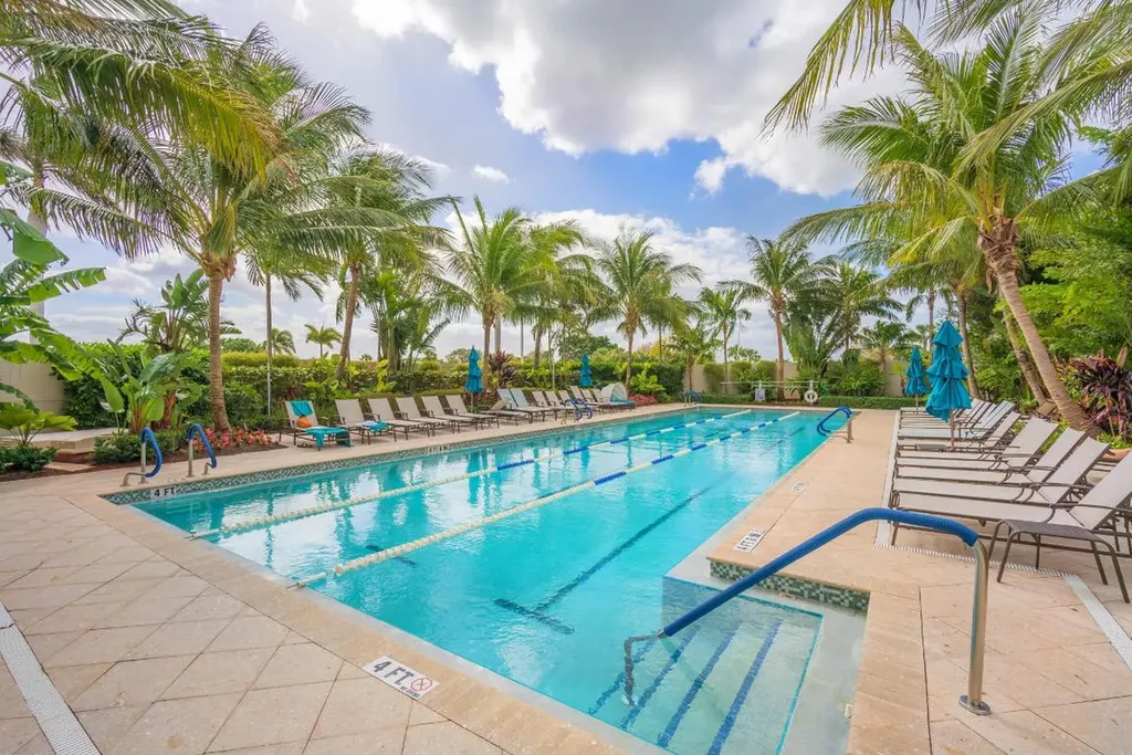 7976 Via Villagio West Palm Beach FL 33412