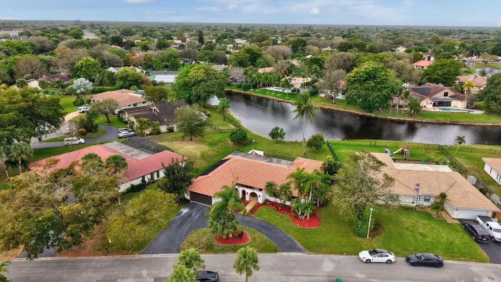 320 NW 101st Avenue Coral Springs FL 33071