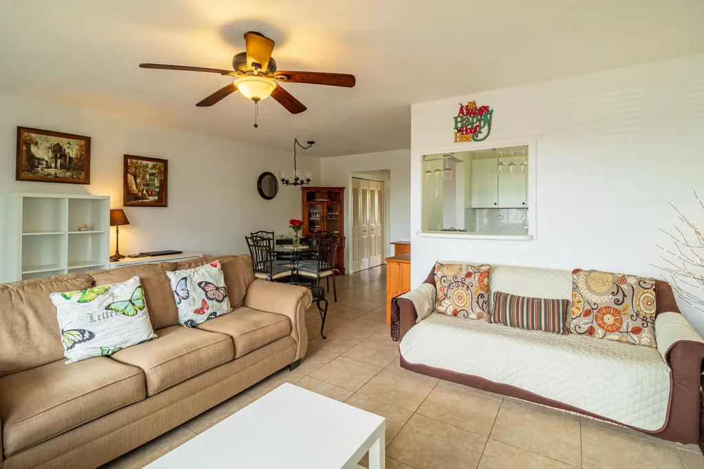 120 Northampton West Palm Beach FL 33417