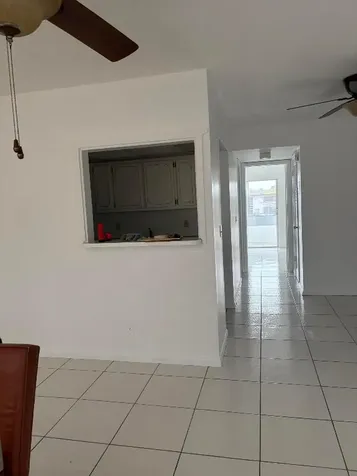113 Berkshire E West Palm Beach FL 33417