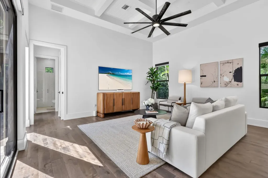 718 NW 5th Avenue Delray Beach FL 33444