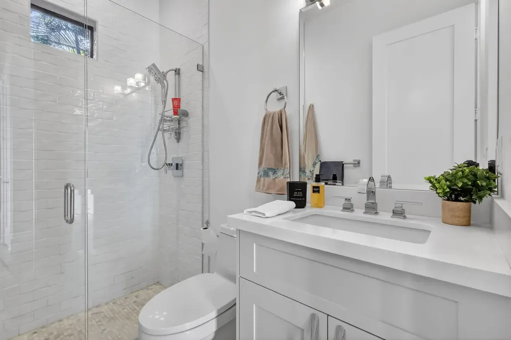718 NW 5th Avenue Delray Beach FL 33444
