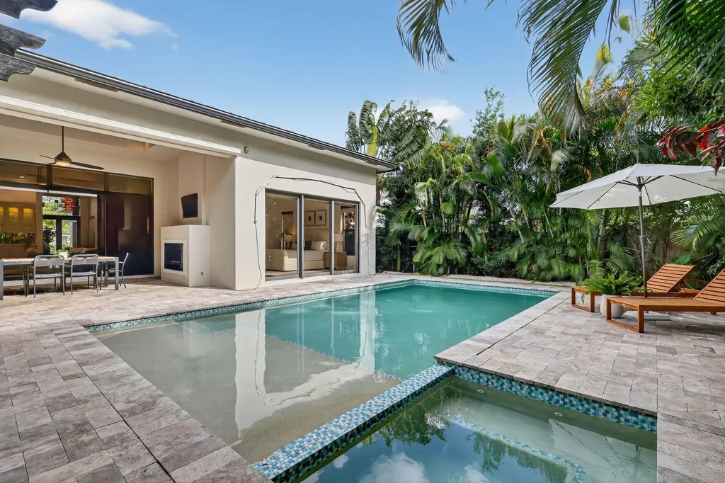 718 NW 5th Avenue Delray Beach FL 33444