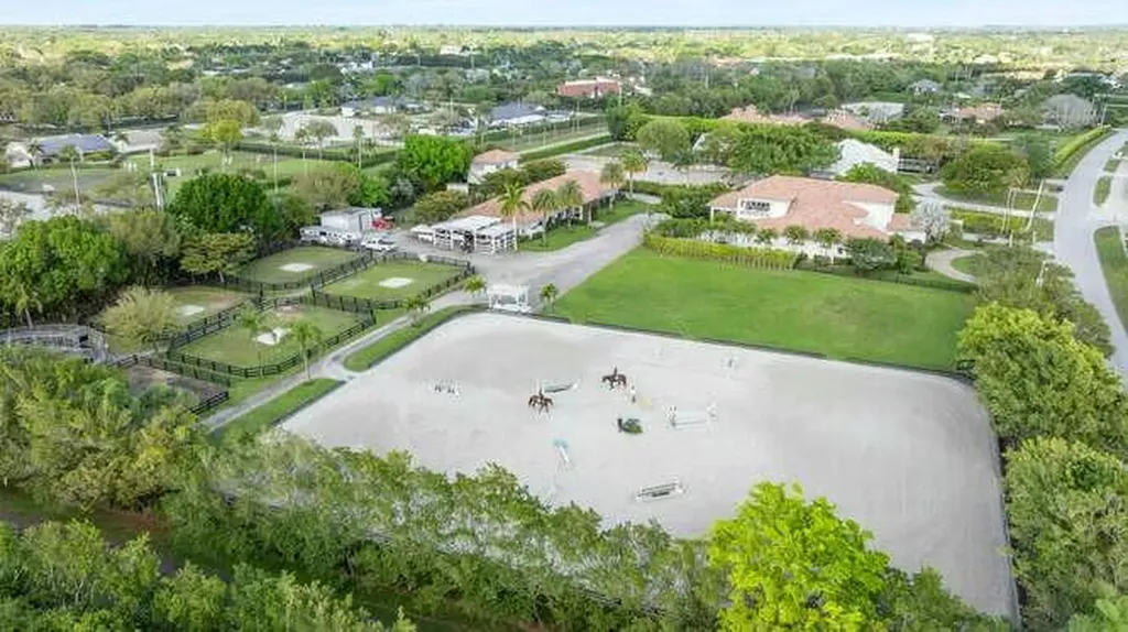 14471 Equestrian Way Wellington FL 33414
