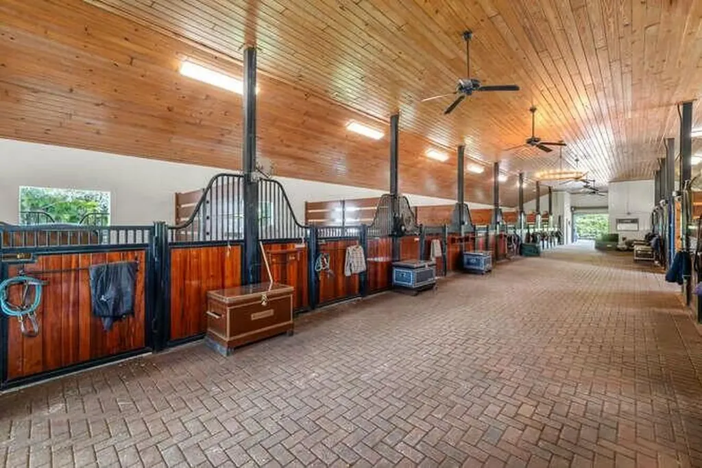 14471 Equestrian Way Wellington FL 33414