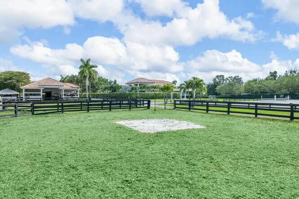 14471 Equestrian Way Wellington FL 33414