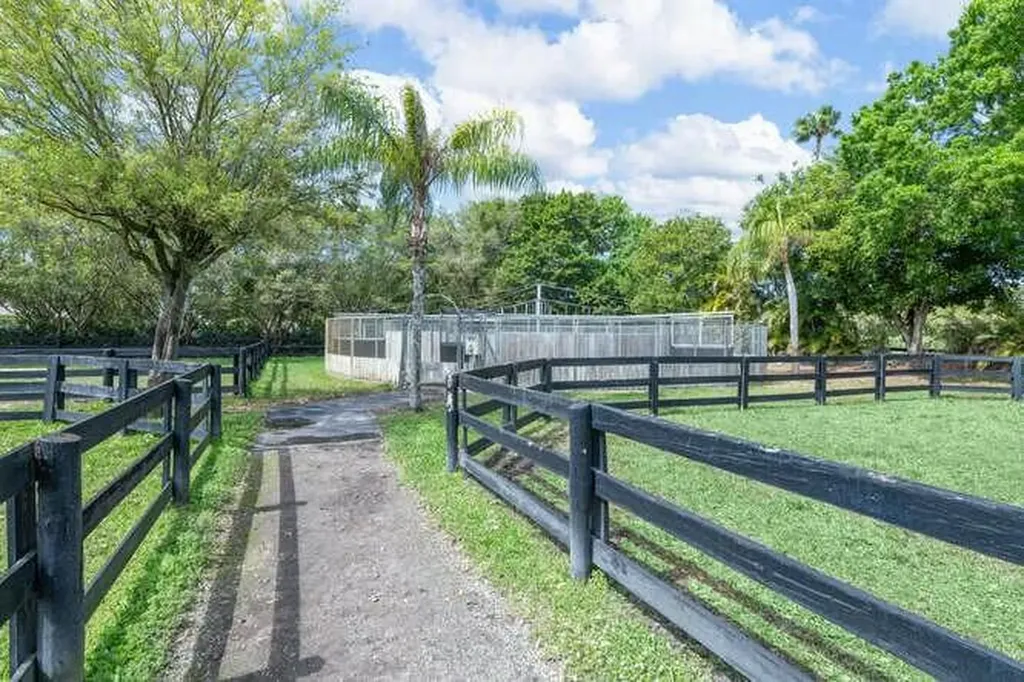 14471 Equestrian Way Wellington FL 33414