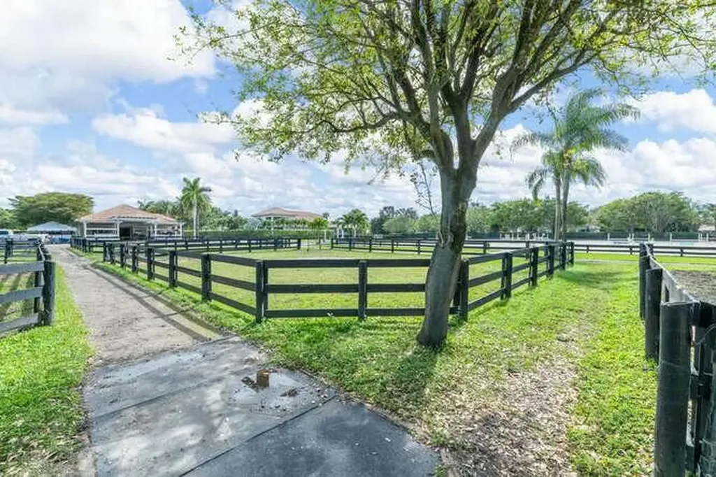 14471 Equestrian Way Wellington FL 33414
