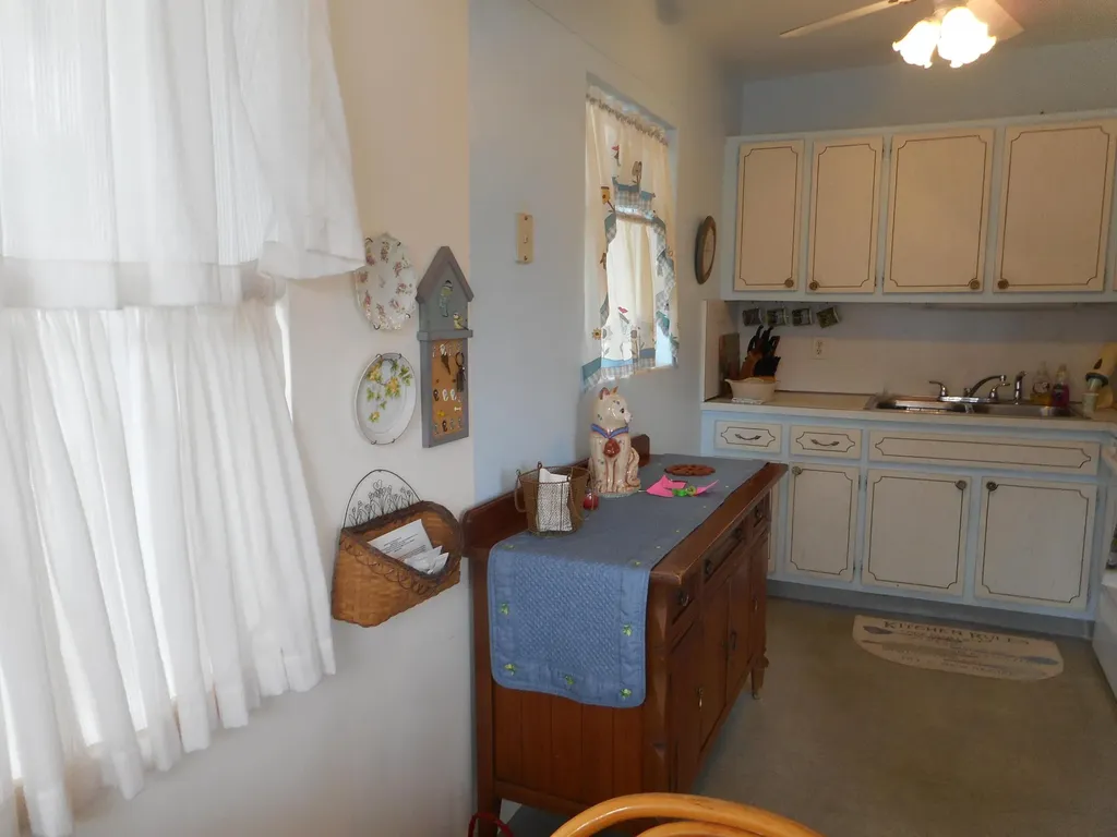 3322 Cynthia Lane Lake Worth Beach FL 33461