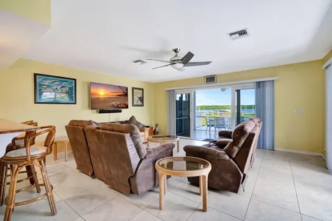 2440 Harbour Cove Drive Hutchinson Island FL 34949