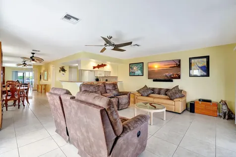 2440 Harbour Cove Drive Hutchinson Island FL 34949
