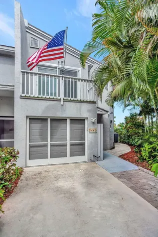 2440 Harbour Cove Drive Hutchinson Island FL 34949