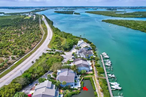 2440 Harbour Cove Drive Hutchinson Island FL 34949