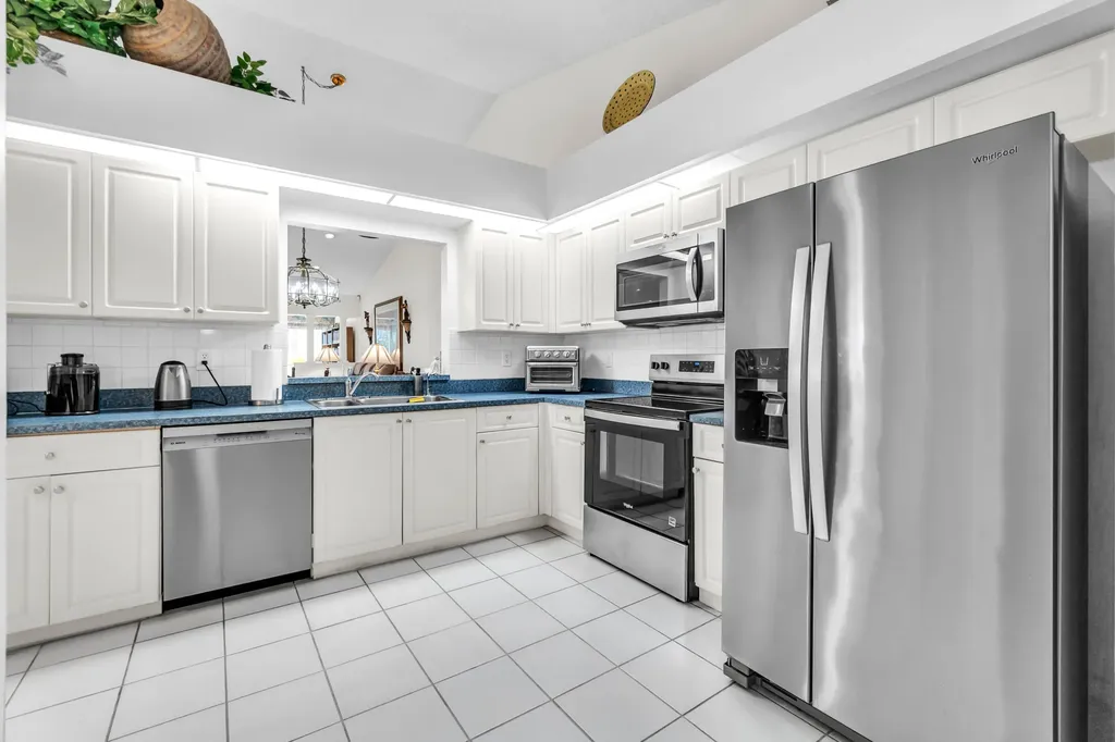 7773 Silver Lake Drive Delray Beach FL 33446