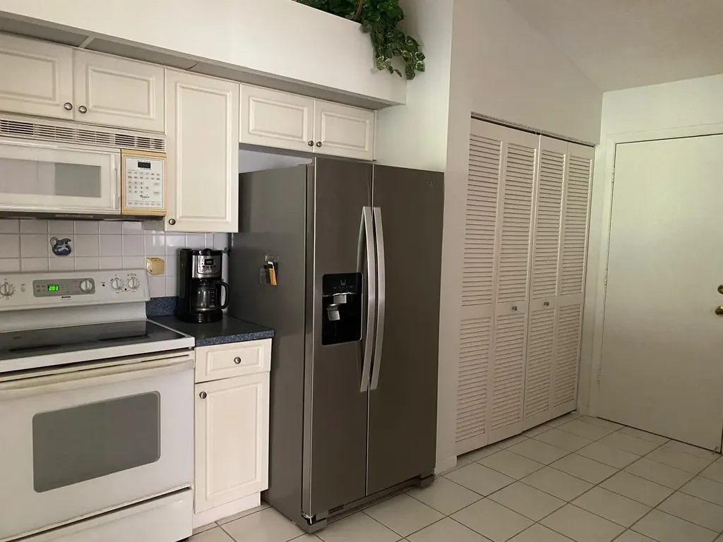 7773 Silver Lake Drive Delray Beach FL 33446