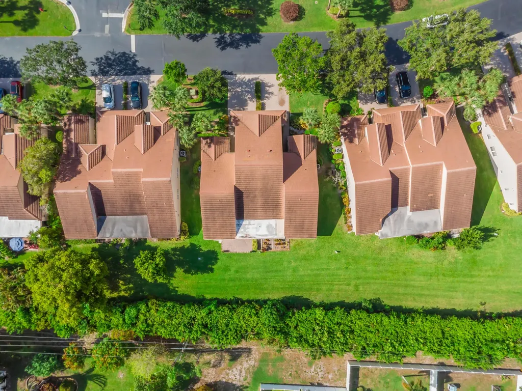 7773 Silver Lake Drive Delray Beach FL 33446