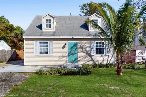 80 W 37th Street Riviera Beach FL 33404