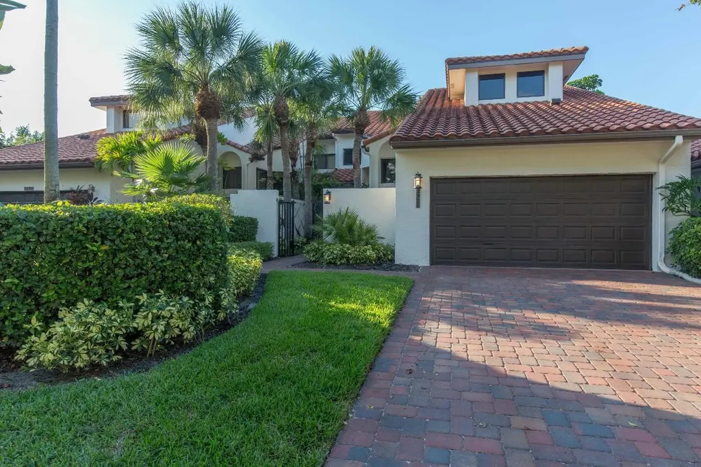 2371 Windsor Way Court Wellington FL 33414