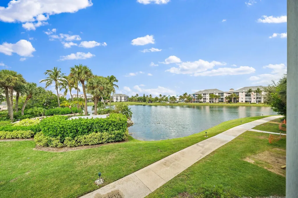 353 S Us Highway 1 Jupiter FL 33477