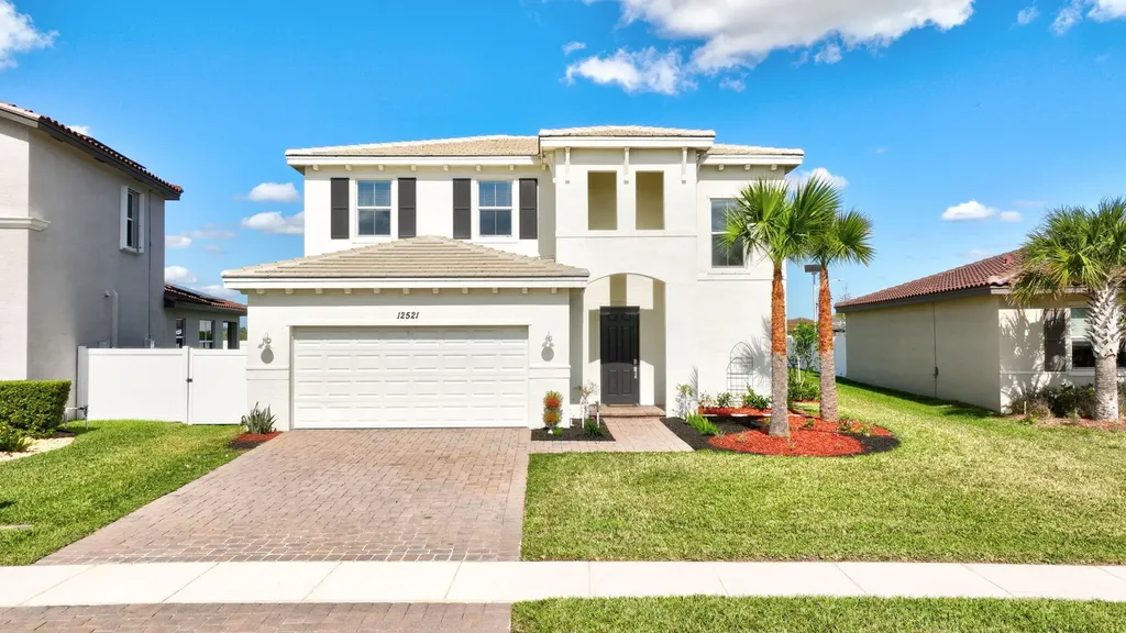 12521 NW Lynch Lane Port St Lucie FL 34987