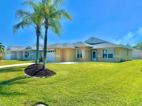 413 European Lane Fort Pierce FL 34982