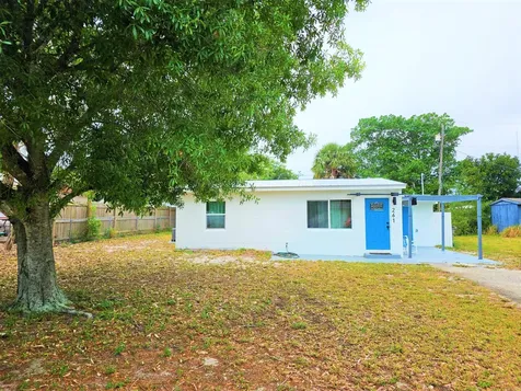 261 6th Court SW Vero Beach FL 32962