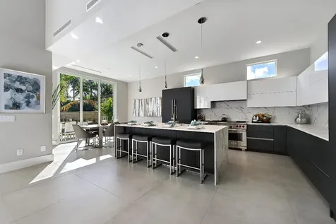 2627 NE 14th Street Fort Lauderdale FL 33304