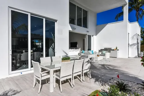 2627 NE 14th Street Fort Lauderdale FL 33304