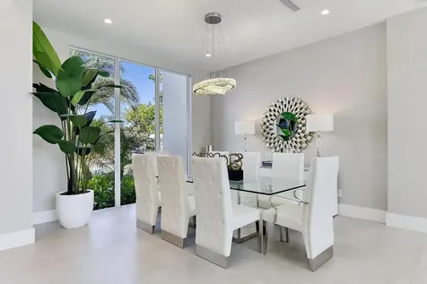 2627 NE 14th Street Fort Lauderdale FL 33304
