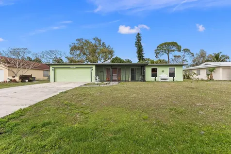 409 SE Tranquilla Avenue Port St Lucie FL 34983