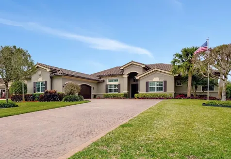 7715 Maywood Crest Drive Palm Beach Gardens FL 33412