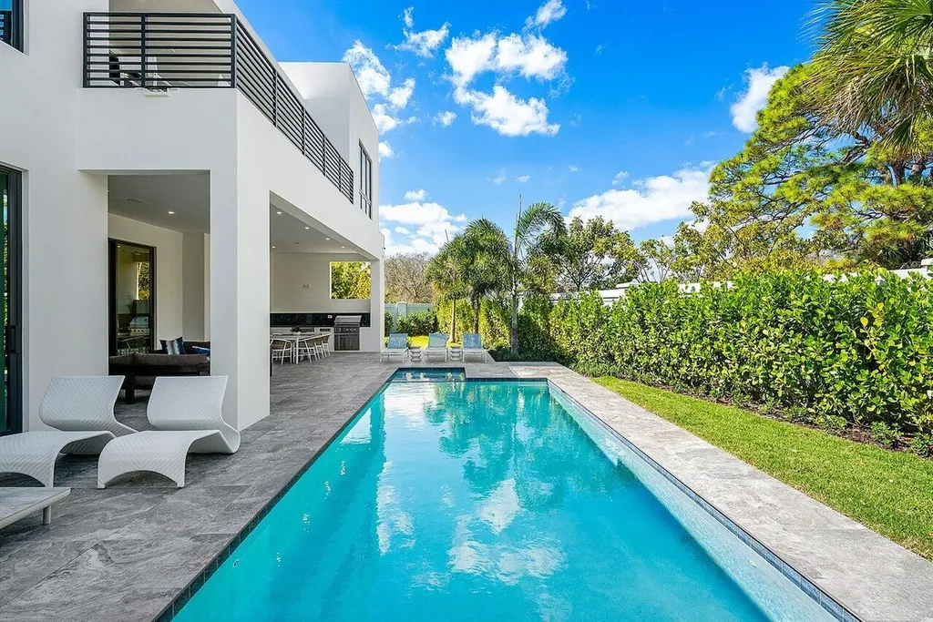 2285 Delray Ridge Lane Delray Beach FL 33444