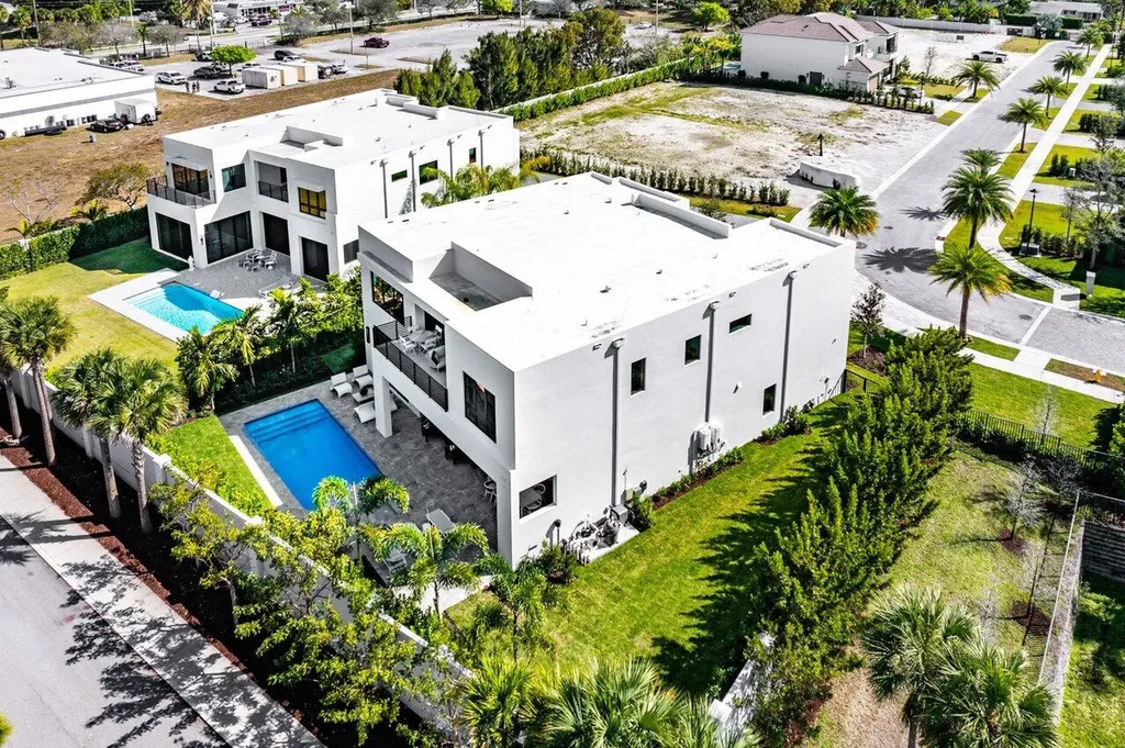 2285 Delray Ridge Lane Delray Beach FL 33444