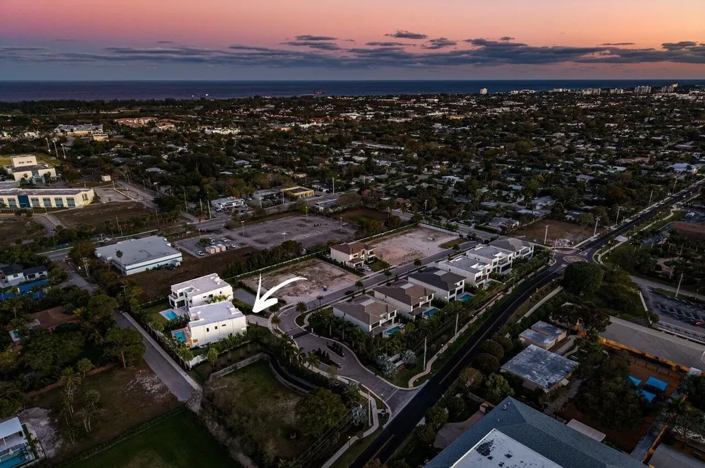2285 Delray Ridge Lane Delray Beach FL 33444