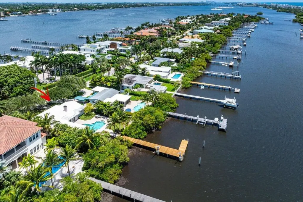 720 N Atlantic Drive Lantana FL 33462