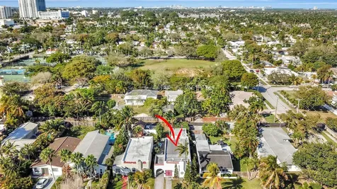 1513 Adams Street Hollywood FL 33020