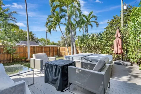 1513 Adams Street Hollywood FL 33020