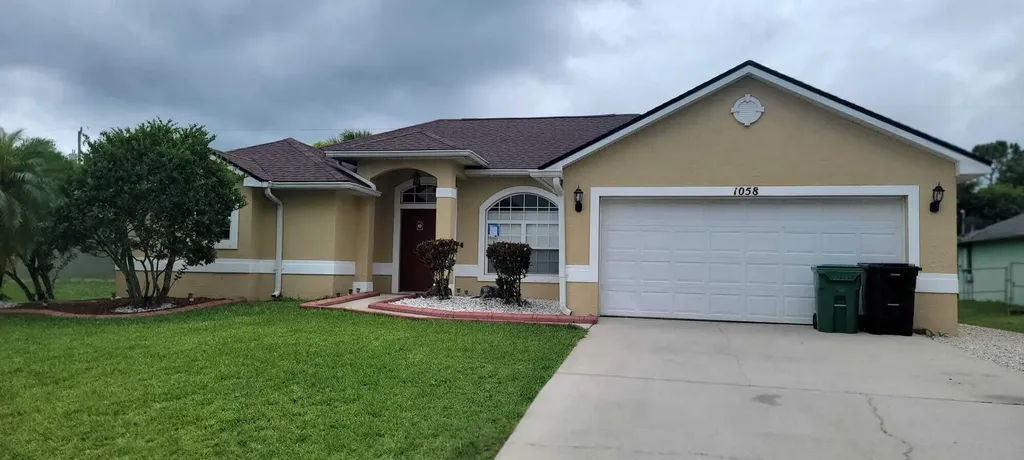 1058 SW Calmar Avenue Port St Lucie FL 34953