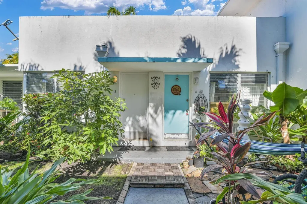 8430 Byron Avenue Miami Beach FL 33141