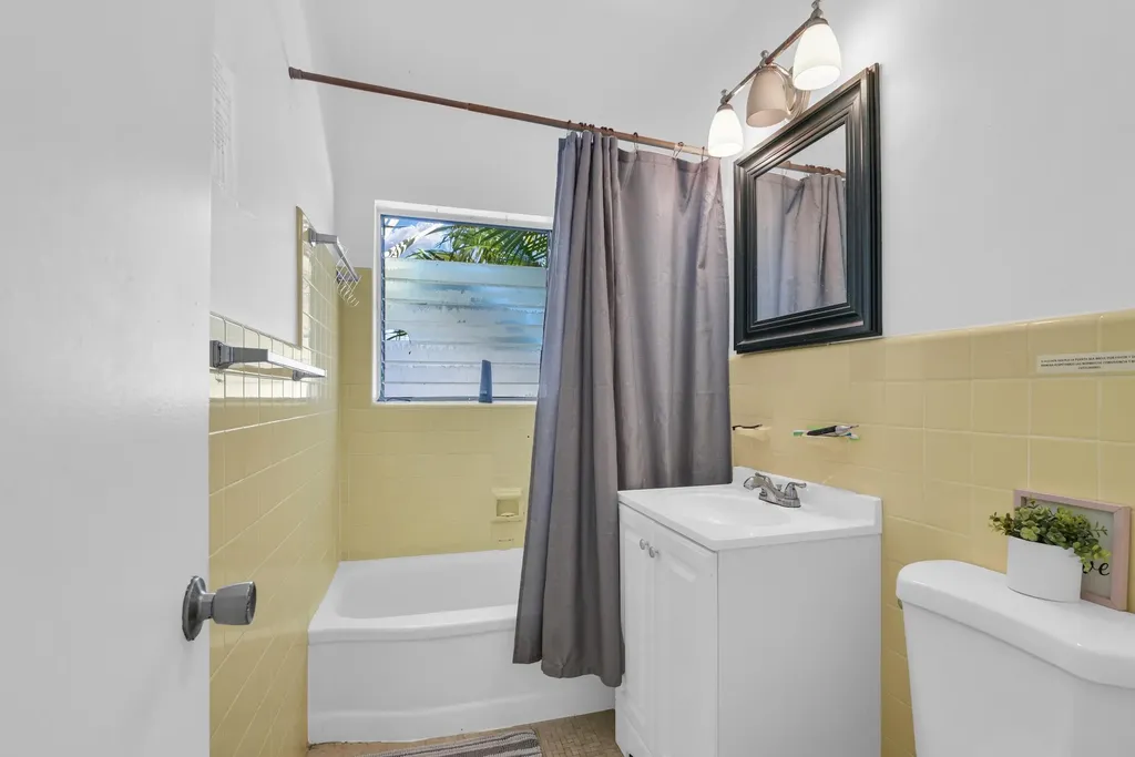 8430 Byron Avenue Miami Beach FL 33141