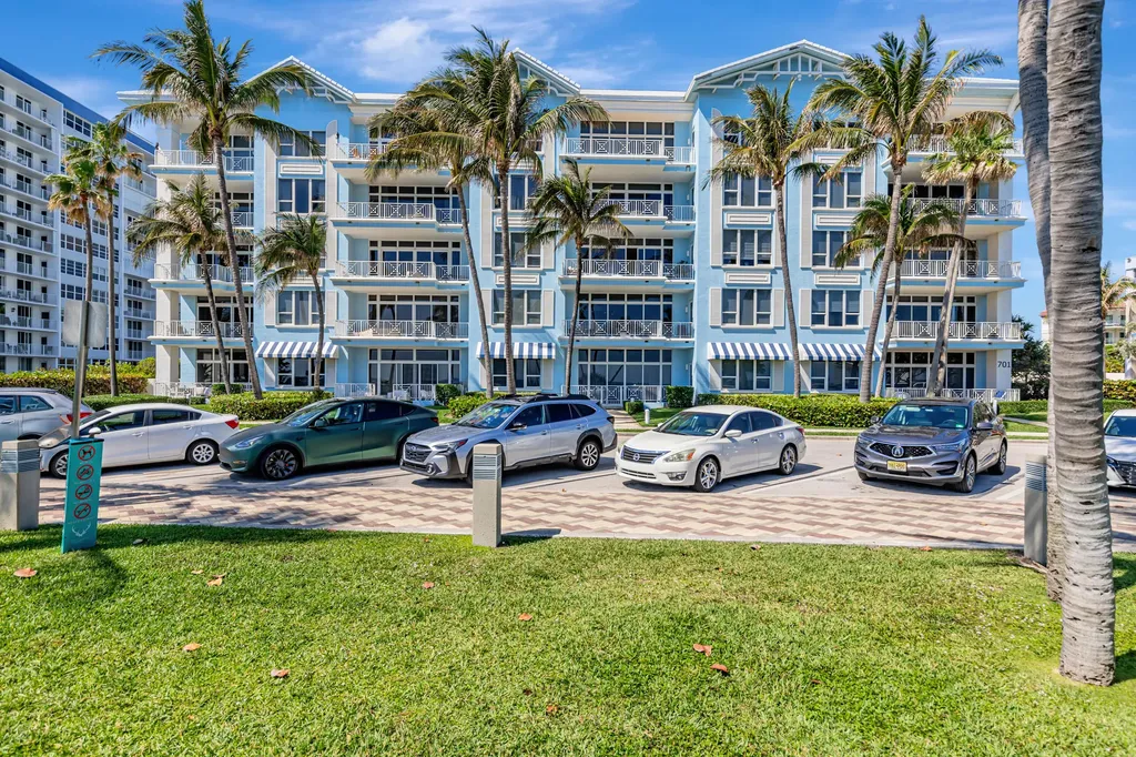 701 SE 21st Avenue Deerfield Beach FL 33441