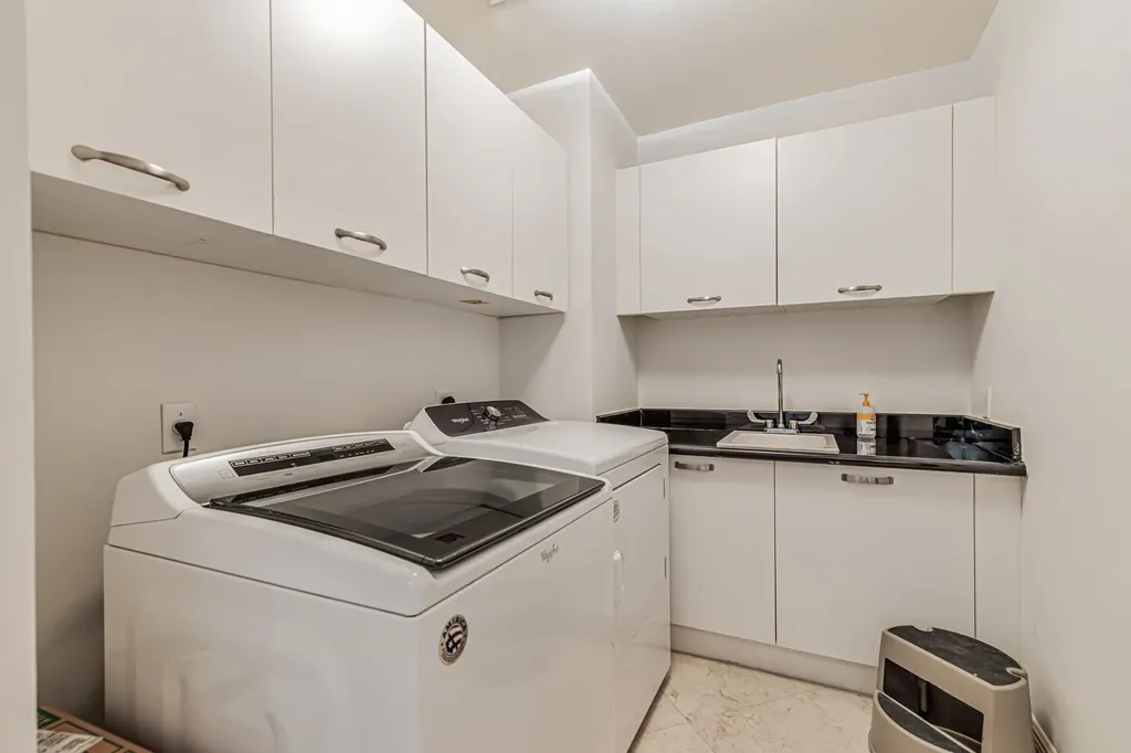 701 SE 21st Avenue Deerfield Beach FL 33441